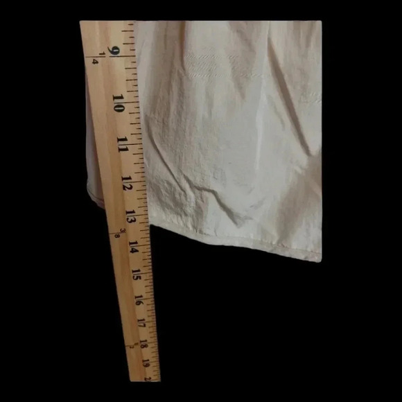 Free people women short color cream size  S - Picture 5 of 9